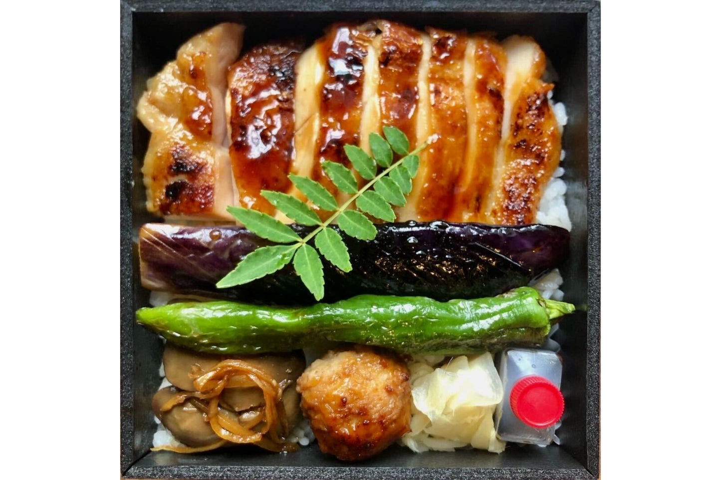 【6/7(日)、8(月)限定】Kitchen16 しぎ焼き弁当
