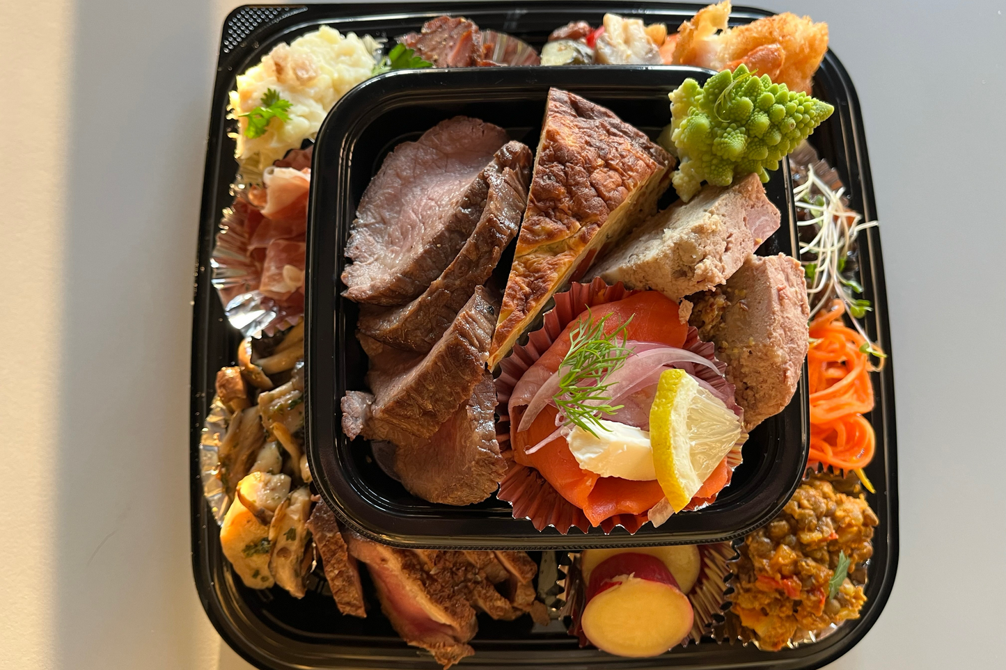 【エヴァンタイユ】年末限定オードブル